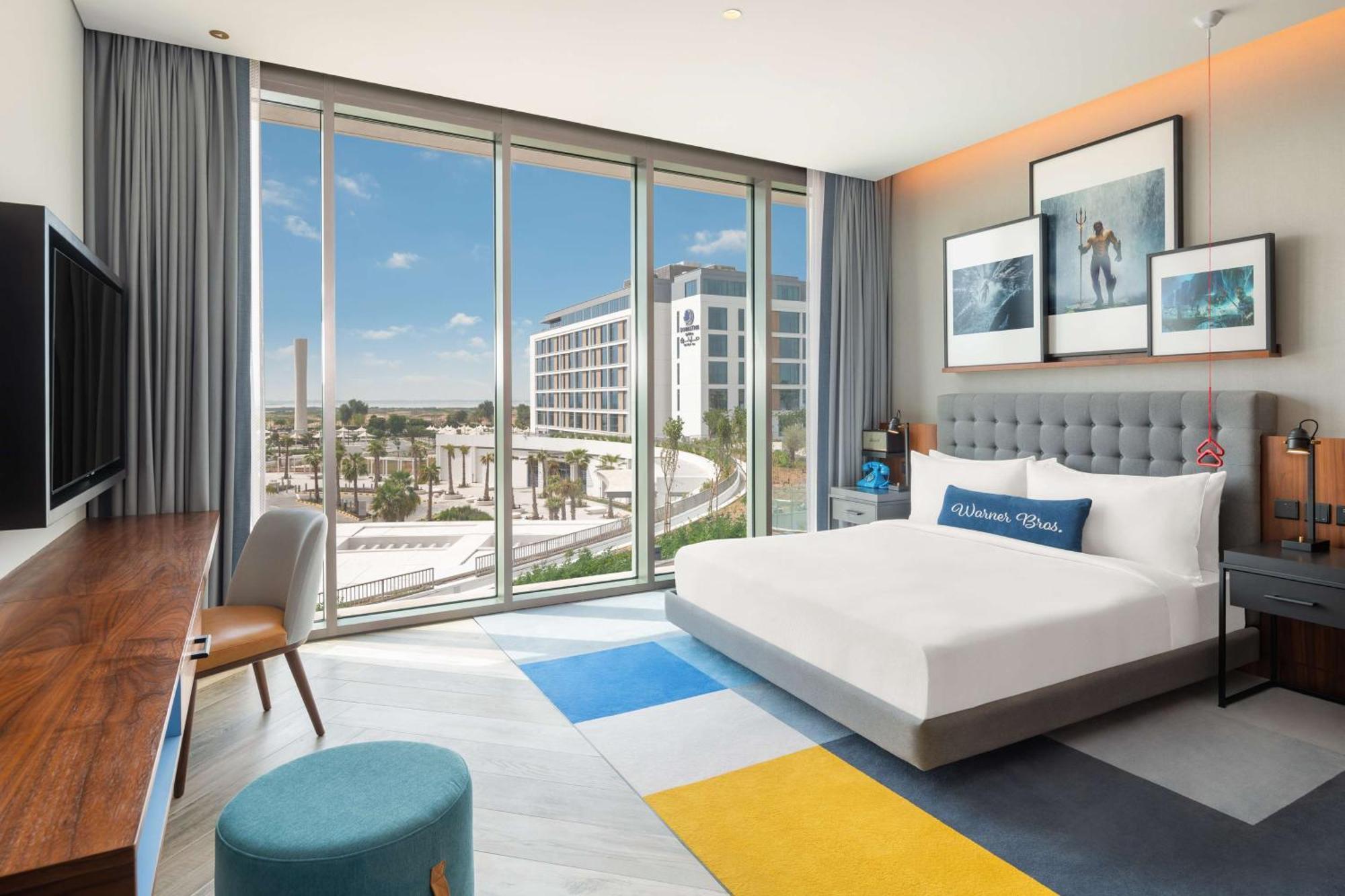 מלון The Wb Abu Dhabi, Curio Collection By Hilton מראה חיצוני תמונה A bedroom at Hilton Ras Al Khaimah