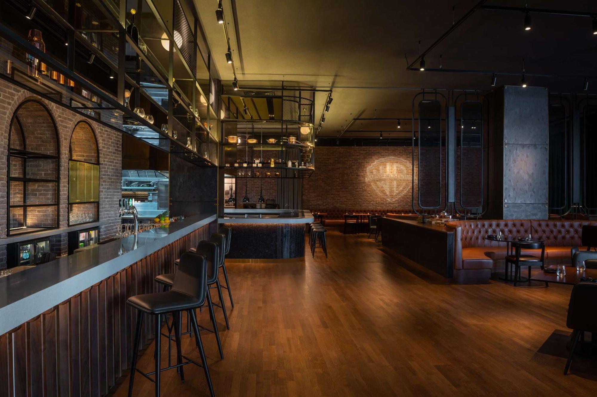 מלון The Wb Abu Dhabi, Curio Collection By Hilton מראה חיצוני תמונה Interior of the restaurant